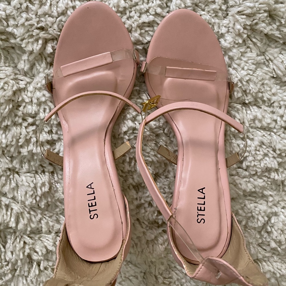 Ladies shoes